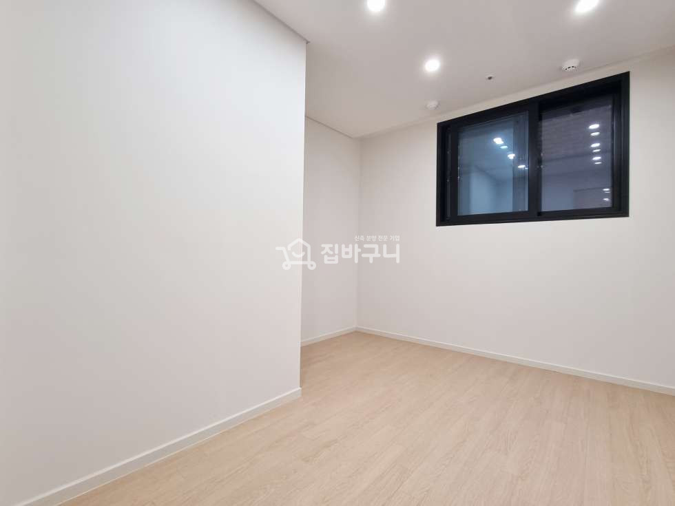 경기 수원장안구 연무동 도심 속 모든 인프라를 누릴 수 있는 이 곳! 수원 3룸 분양 매물번호 12505 사진 11