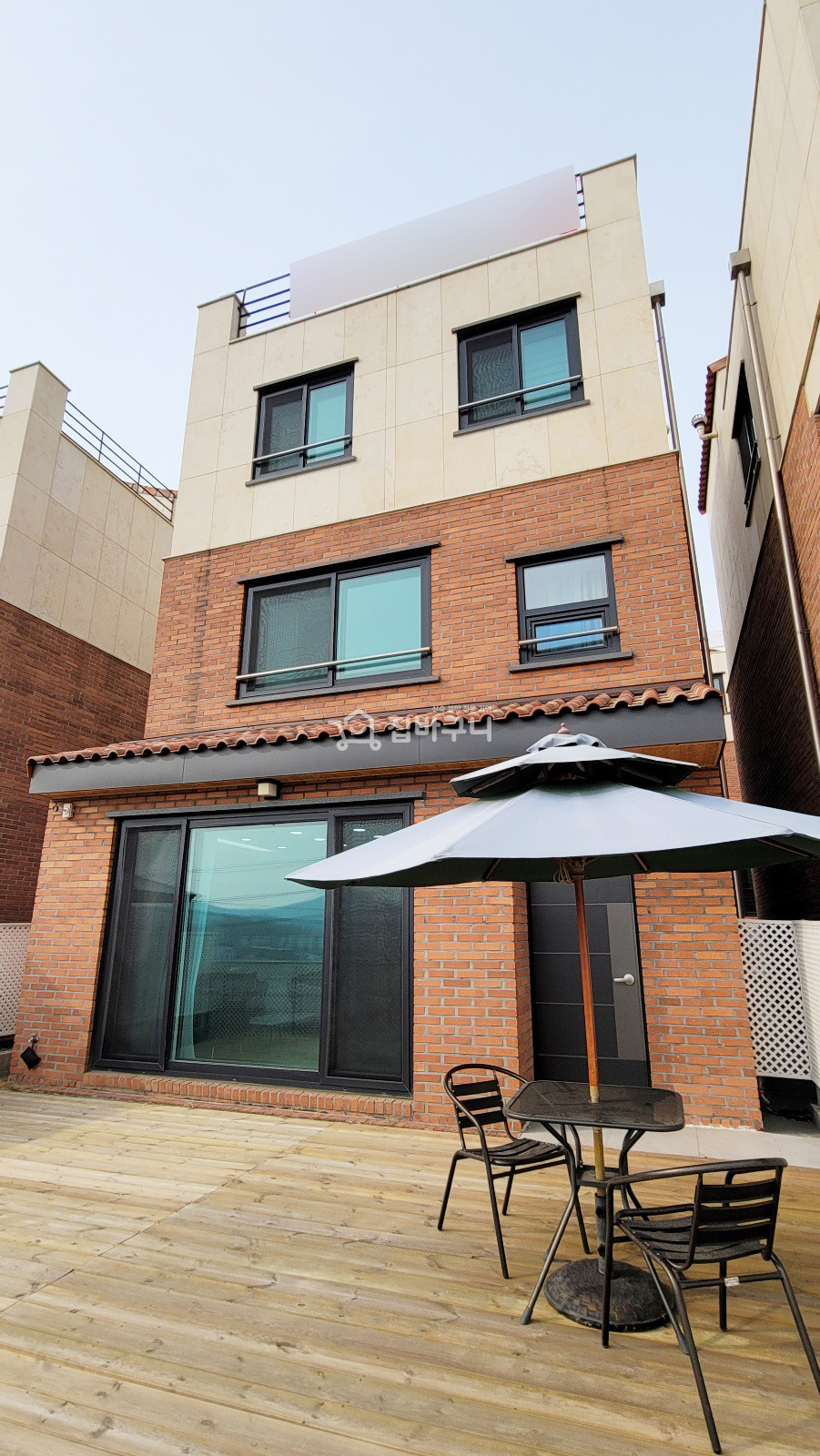 경기 고양일산동구 성석동 §강력추천§ 최고의 타운하우스! 채광과 아늑한 공간이 어우러진 이 곳~ 분양 매물번호 12723 사진 1