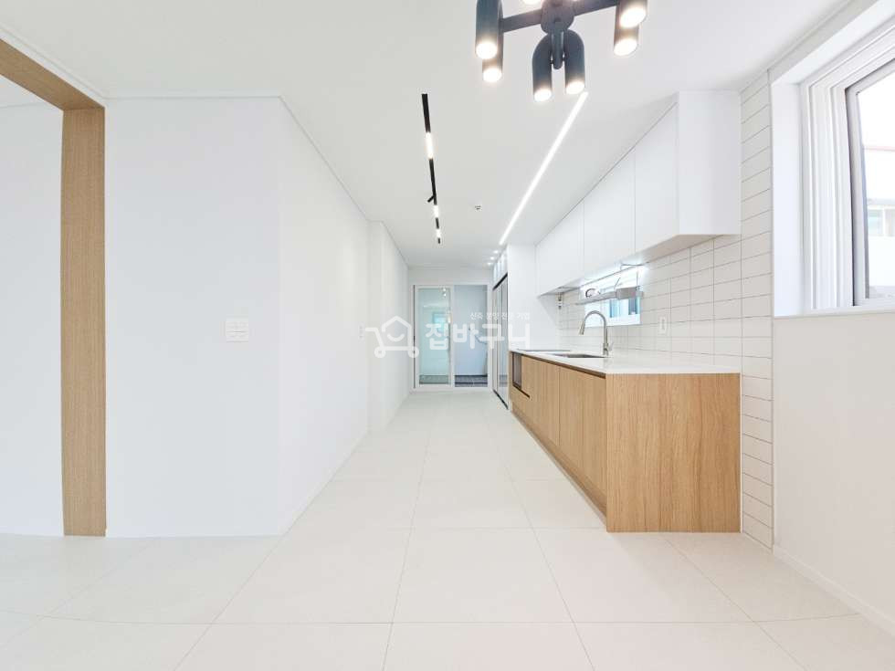 경기 안산상록구 본오동 [단독세대] 넓고 쾌적한 공간~ 친환경 자재사용한 안산 4룸! 분양 매물번호 12731 사진 6