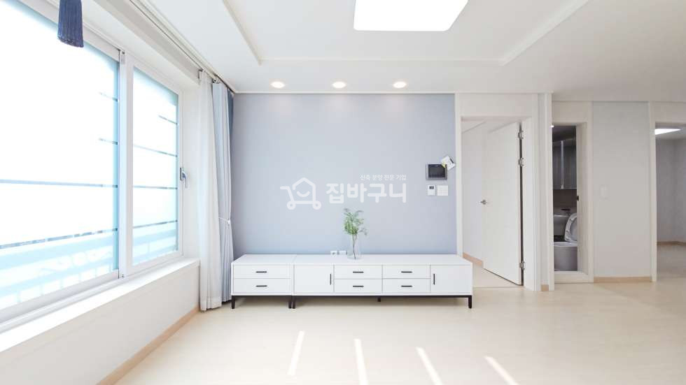 경기 안산상록구 부곡동 감각적인 최고급 인테리어가 돋보이는 안산 3룸! 분양 매물번호 12711 사진 3