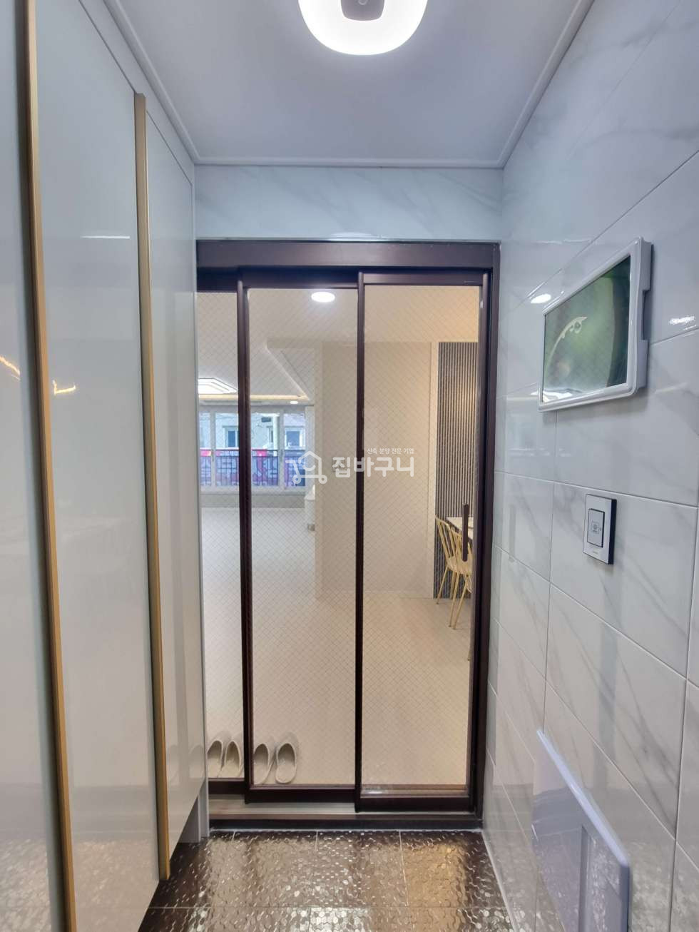 경기 안산단원구 선부동 안산에서 제일 살기 좋은 집! 넓은 거실과 긴 복도가 매력적인 안산 3룸~ 분양 매물번호 12537 사진 12