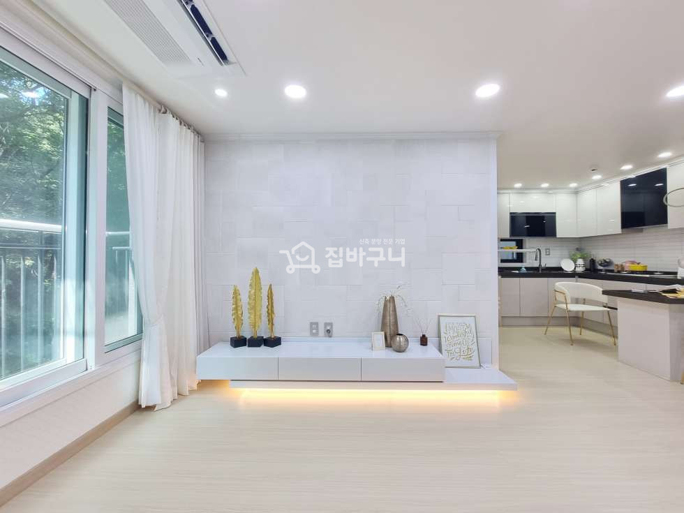 경기 안산단원구 원곡동 프리미엄 신축빌라! 시원한 구조가 돋보이는 안산 3룸~ 분양 매물번호 12533 사진 2