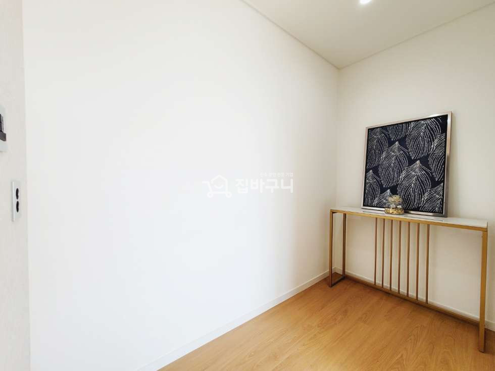 경기 수원팔달구 고등동 풀옵션 복층 아파트, 수원 도심 속 숨겨진 보석 분양 매물번호 12675 사진 10