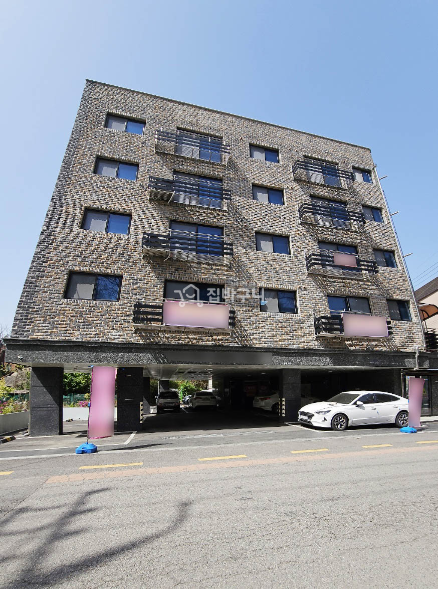 경기 수원권선구 서둔동 아이와 부모님을 위한 넉넉한 공간, 수원 서둔동 3룸! 분양 매물번호 12672 사진 1