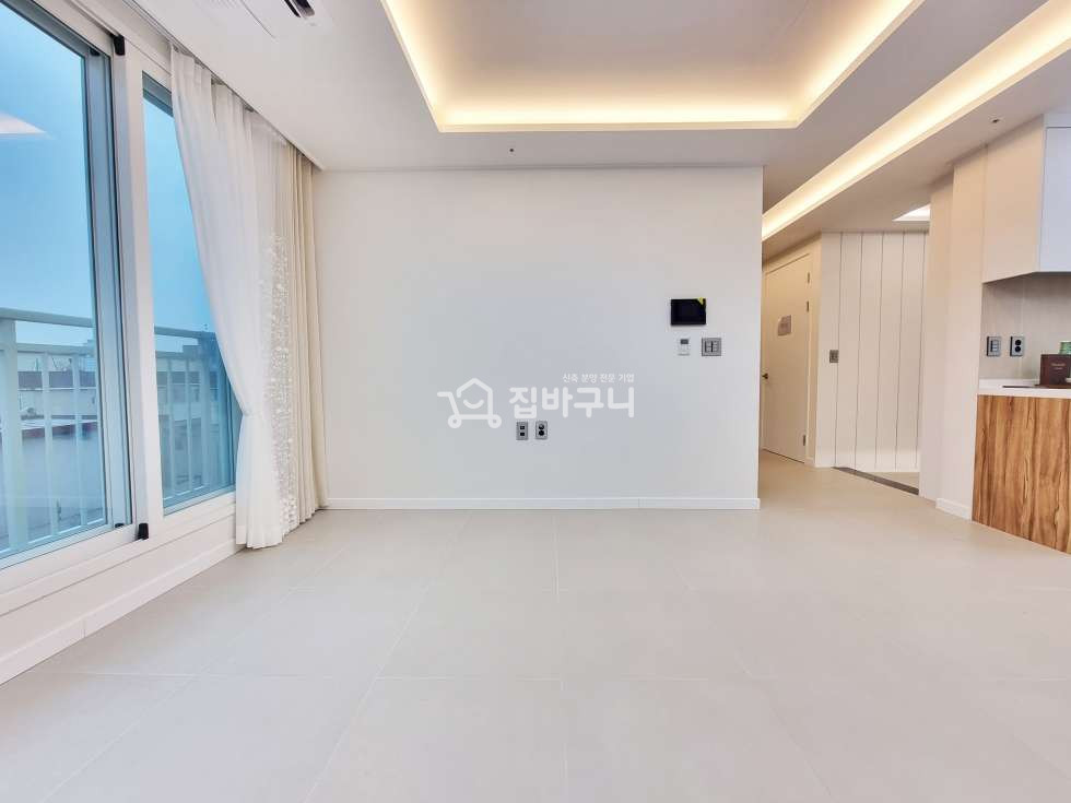 인천 부평구 청천동 숲세권 원해? 고급스러운 부평4룸 COME IN! 분양 매물번호 12581 사진 3