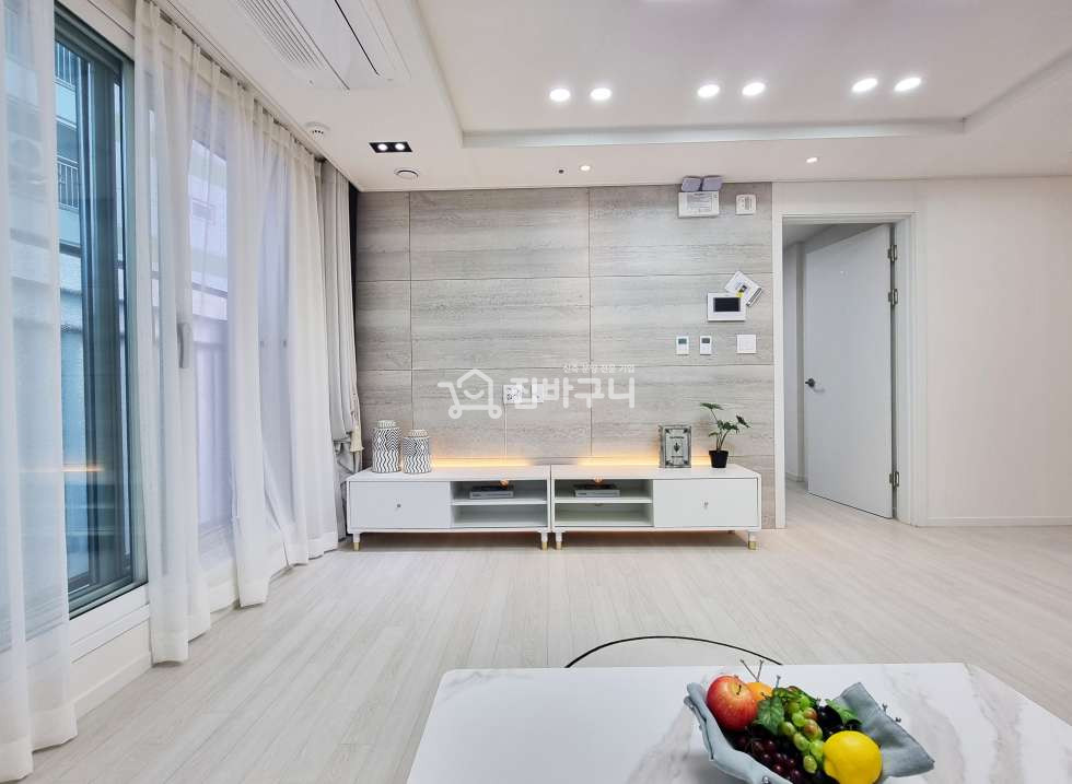 인천 제물포구 신흥동1가 #학세권 #역세권 #인프라 다 갖춘 신포 신흥동 쓰리룸! 분양 매물번호 12579 사진 3