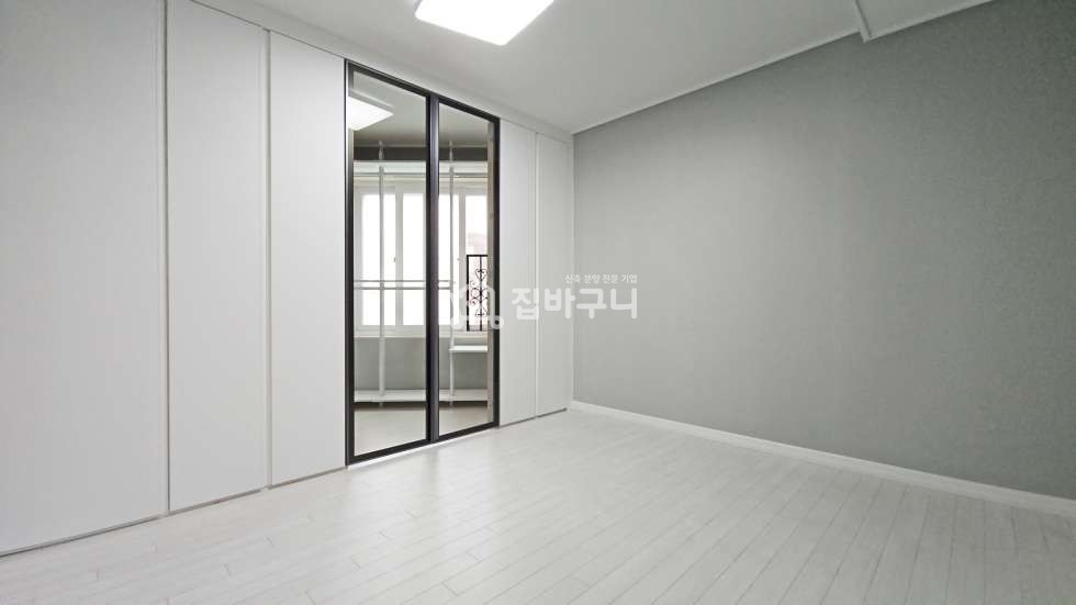 경기 안산단원구 선부동 최고의 입지! 도로 접근성이 우수한 안산 대형 4룸! 분양 매물번호 12630 사진 8