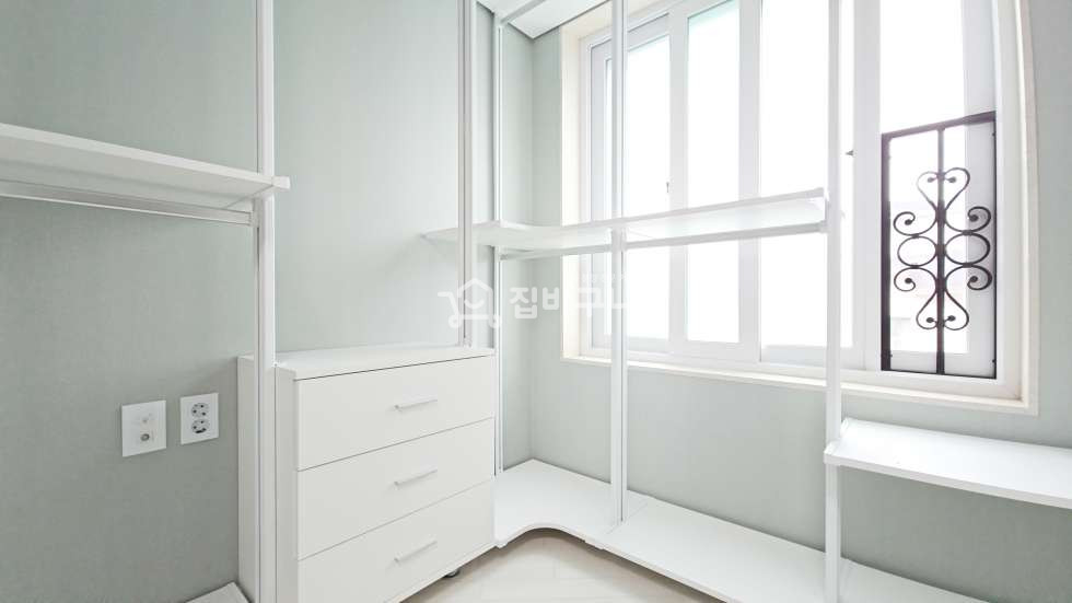 경기 안산단원구 선부동 최고의 입지! 도로 접근성이 우수한 안산 대형 4룸! 분양 매물번호 12630 사진 9