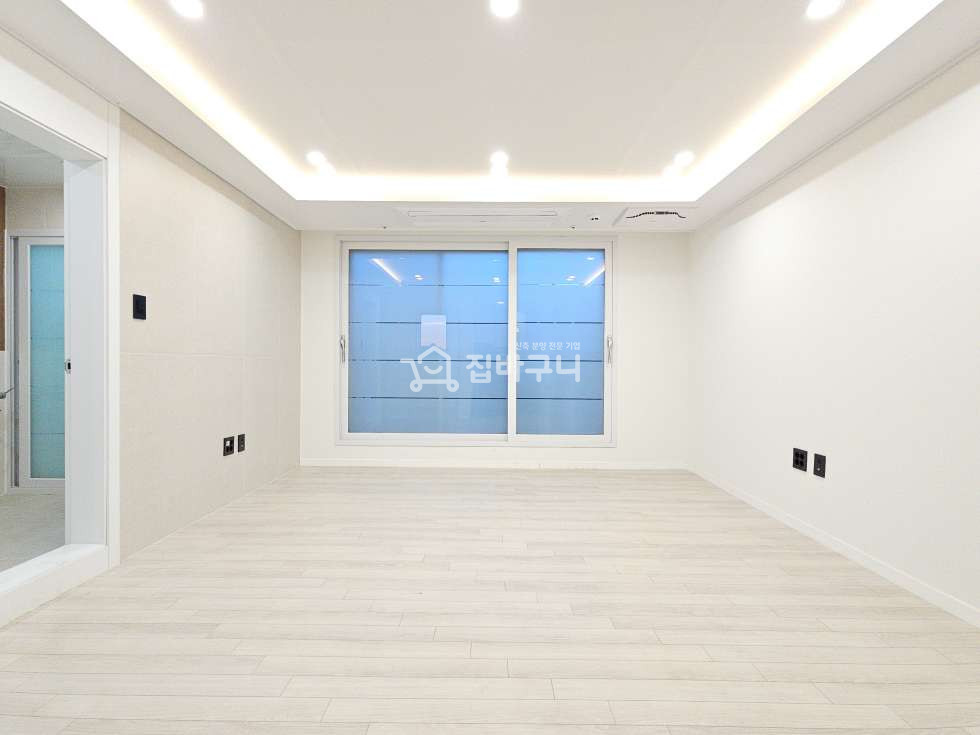 서울 영등포구 대림동 다양한 학군이 밀집된 학세권+역세권 대림역 까지 도보 9분이면 OK!! 분양 매물번호 13295 사진 1