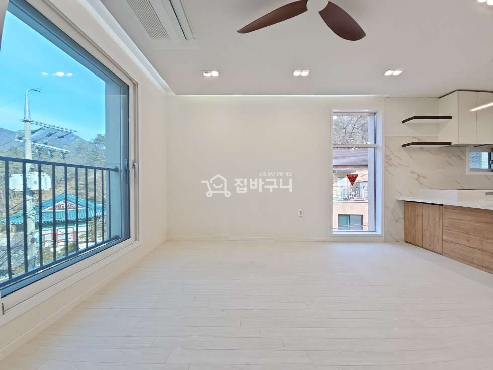 경기 안양만안구 안양동 안양 신축 빌라, 방4 복층 구조 야외테라스 있는 매물! 분양 매물번호 14024 사진 3