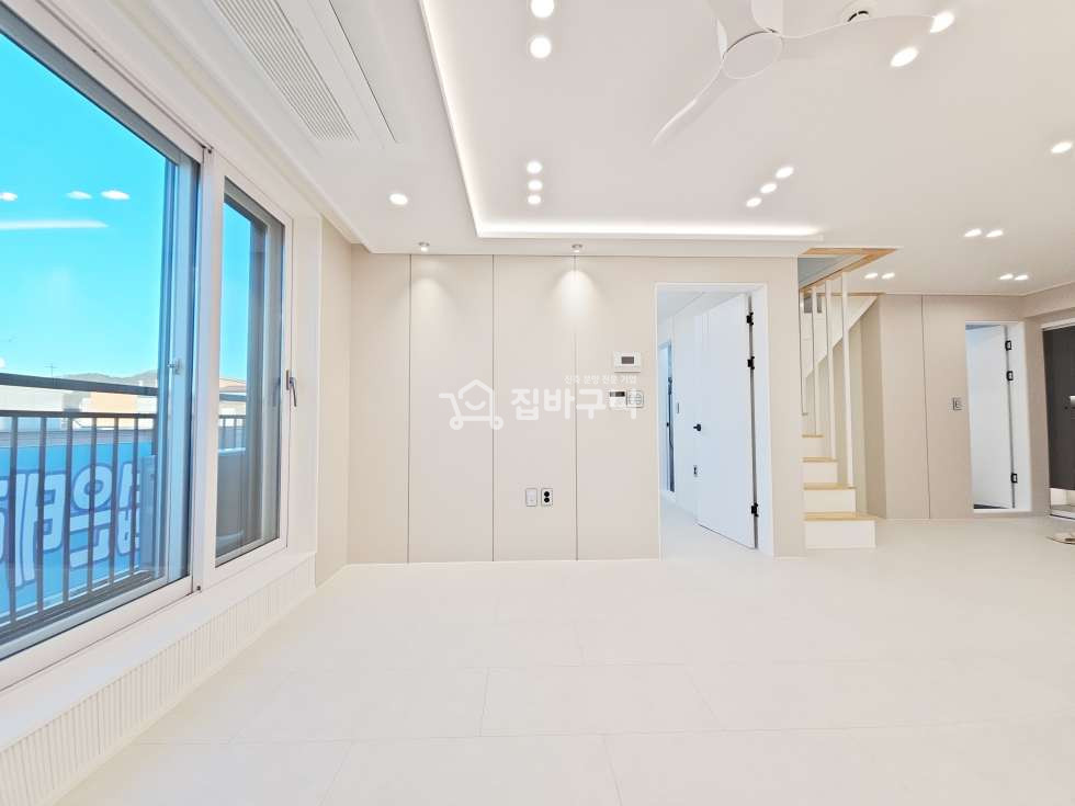 경기 안산상록구 이동 더블역세권 안산 신축 빌라, 복층+야외테라스 4룸 세대 분양★ 분양 매물번호 14008 사진 2