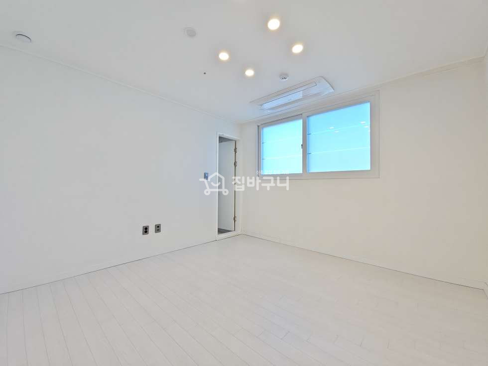 경기 광명시 광명동 개발호재 지역 광명 신축 아파트 방3 화2 베란다 구조! 분양 매물번호 13993 사진 9