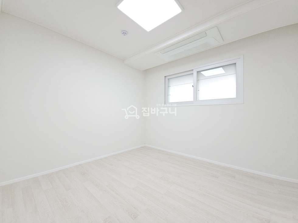 경기 수원권선구 세류동 야외테라스 있는 수원 신축 빌라! 방2 화2 구조 매물★ 분양 매물번호 13969 사진 11