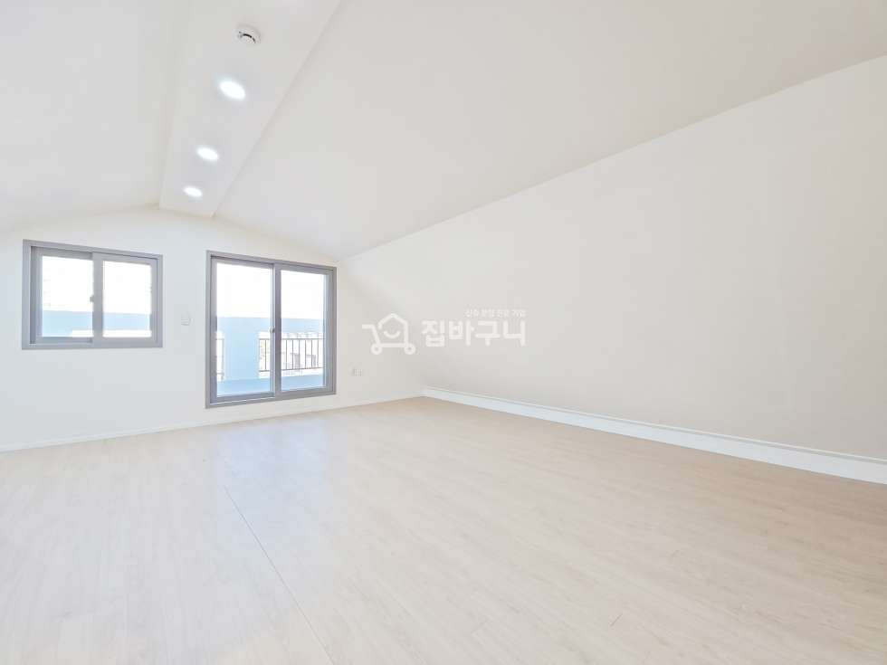 경기 수원권선구 세류동 수원 신축 빌라, 복층+테라스 구조 방3 욕실2 매물! 분양 매물번호 13960 사진 16