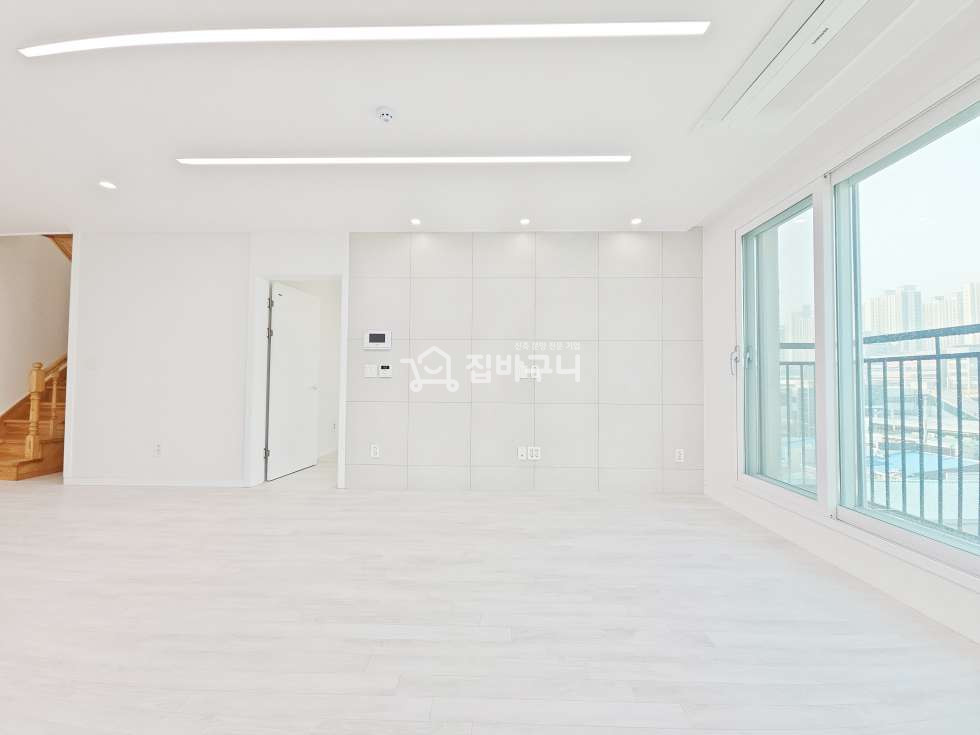 경기 파주시 야당동 야당역 초역세권! 파주 신축 빌라 야외테라스+복층 4룸 구조! 분양 매물번호 13942 사진 1