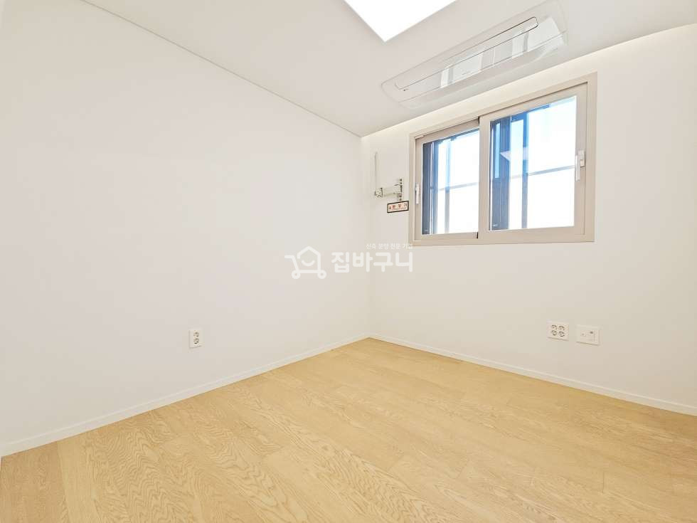 서울 서초구 서초동 서울 핵심입지 서초동 신축, 스타일러·비스포크까지 갖춘 3룸! 분양 매물번호 13892 사진 13