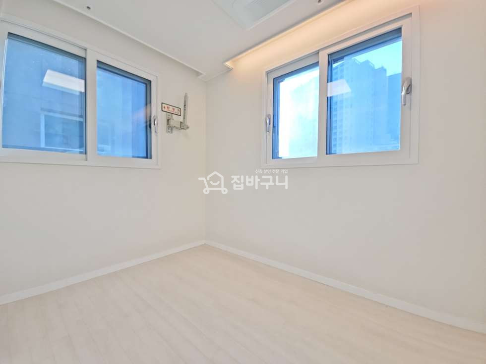 서울 관악구 신림동 서울 신축 아파트, 신림역 도보3분 초역세권 2룸 구조 분양 매물번호 13856 사진 8