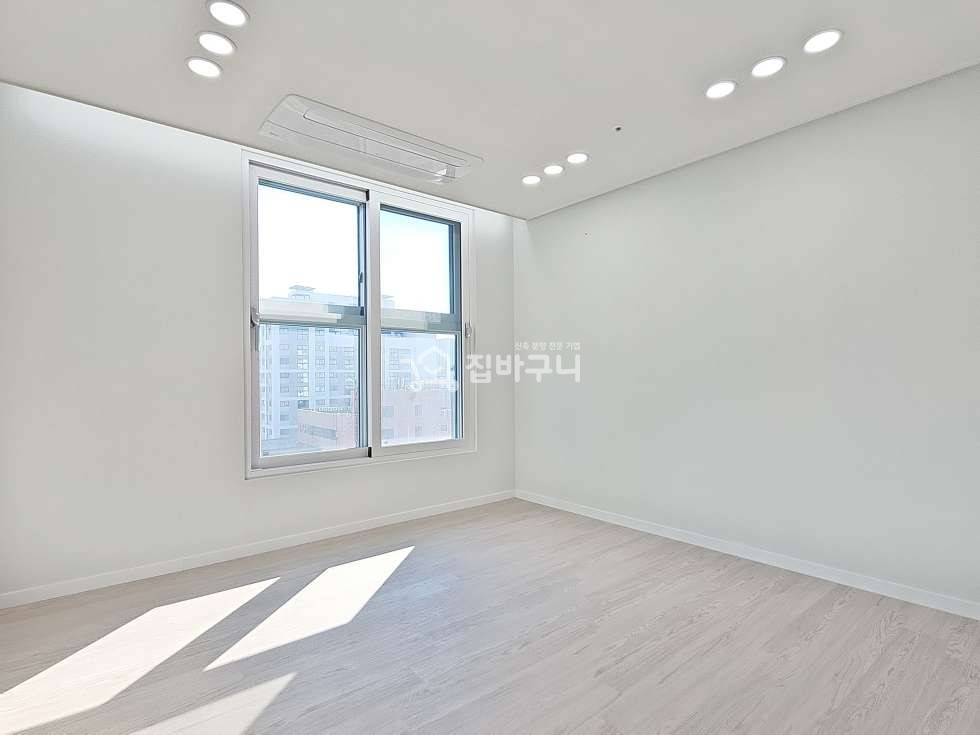 경기 수원팔달구 인계동 수원 신축 아파트, 수원시청역 도보 5분 초역세권 3룸! 분양 매물번호 13844 사진 9