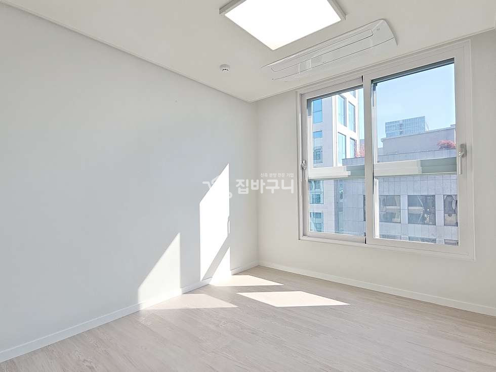 경기 수원팔달구 인계동 수원 신축 아파트, 수원시청역 도보 5분 초역세권 3룸! 분양 매물번호 13844 사진 13