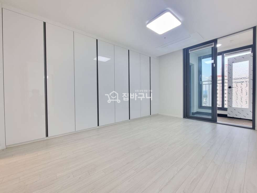 경기 시흥시 신천동 시흥 프리미엄 아파트~!! 3룸+야외테라스♥도보 5분 초등학교 학세권♥ 분양 매물번호 12983 사진 6