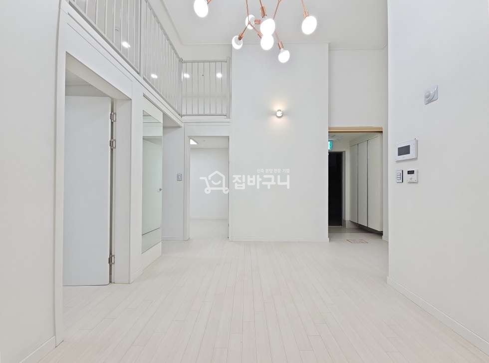 서울 영등포구 영등포동1가 신길역 2분, 도심 속 3룸 복층 프리미엄 서울 영등포 아파트 분양 매물번호 13827 사진 1