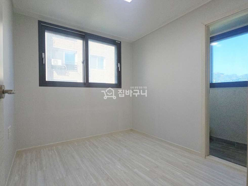 경기 화성효행구 봉담읍 수원 오산 모두 가까운 실속있는 2개동 화성 신축 빌라 3룸! 분양 매물번호 13767 사진 10