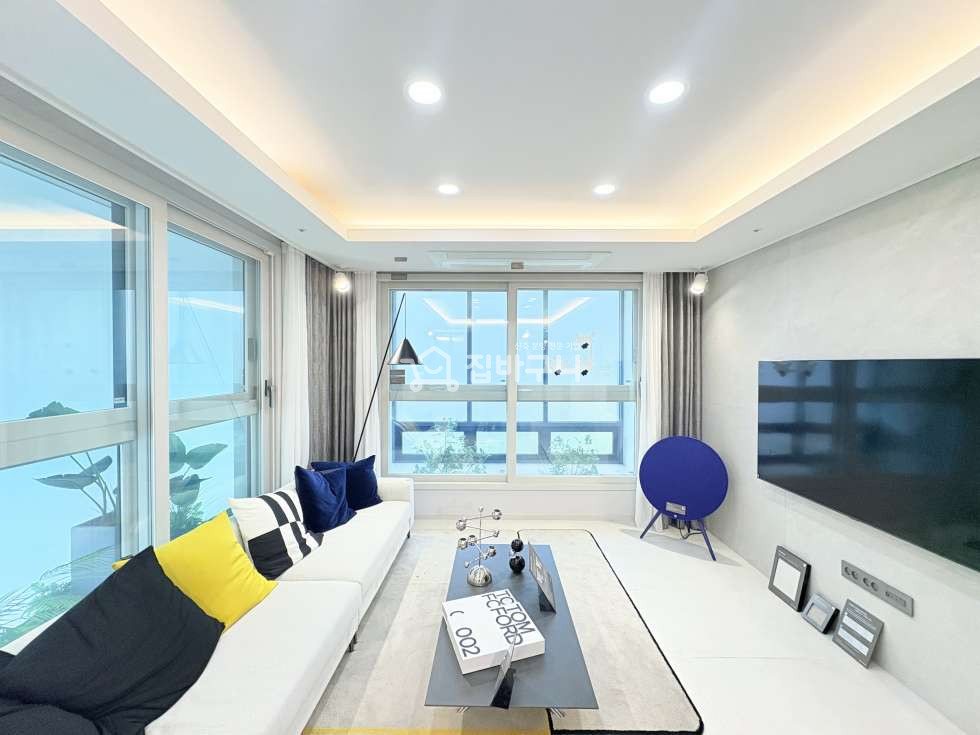 인천 서해구 청라동 총 523세대 대단지 청라 중심 주거지, 인천 프리미엄 신축 아파트 분양 매물번호 13707 사진 1