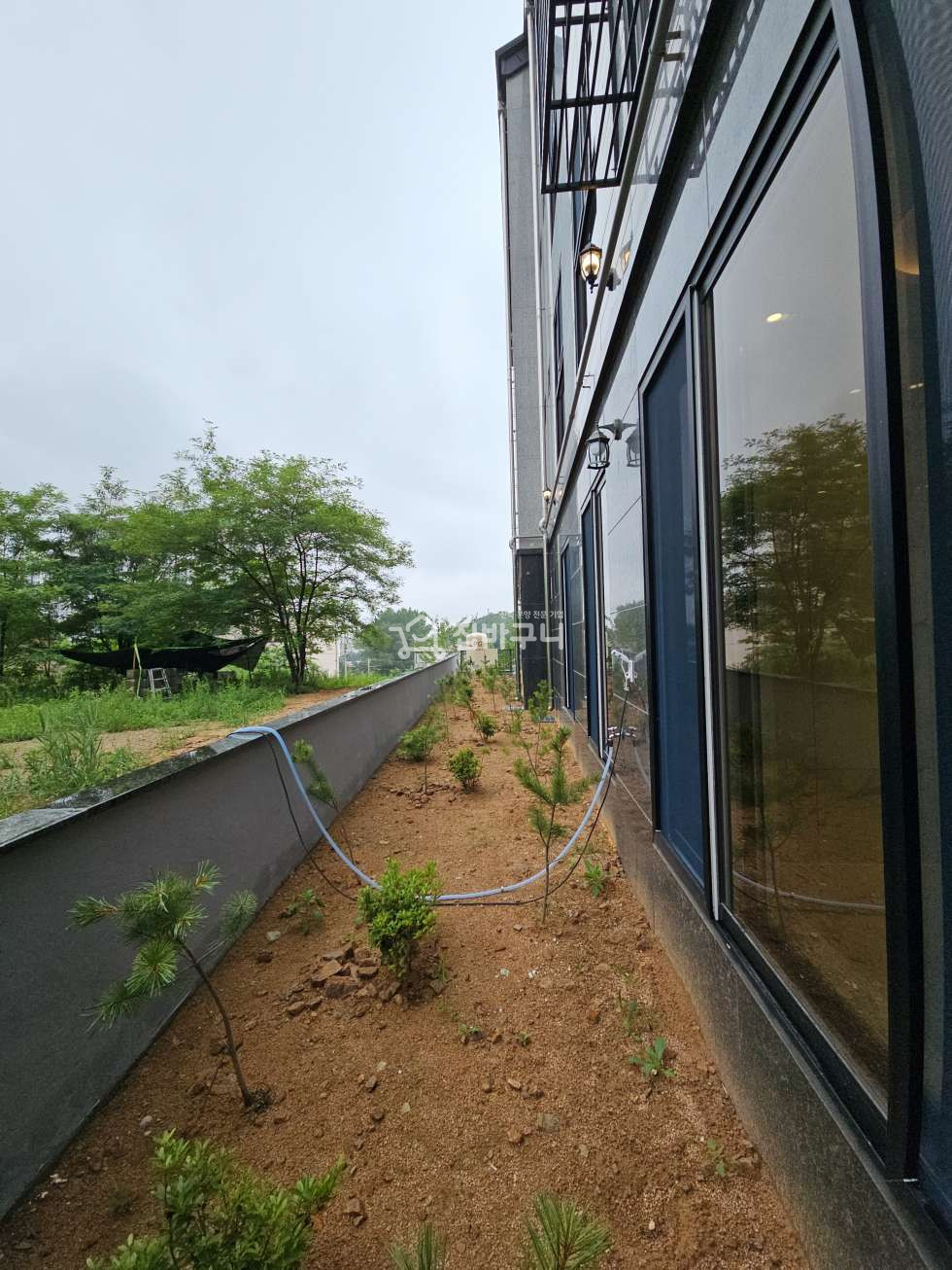 경기 화성만세구 남양읍 남양리 화성시청역 차량 5분 신축 아파트, 8세대 한정 테라스 3룸 분양 분양 매물번호 13694 사진 1