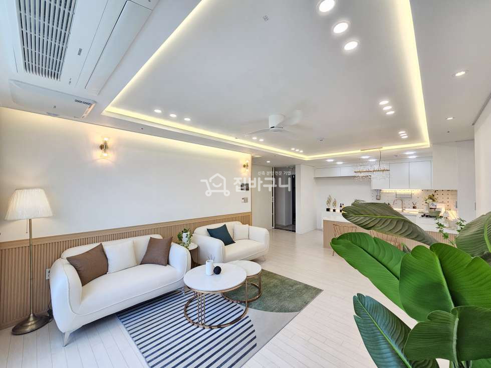 인천 부평구 부개동 ★ 176세대 대단지 깔끔한 부평 신축 3룸 아파트 ★초등학교 도보1분 분양 매물번호 13691 사진 5