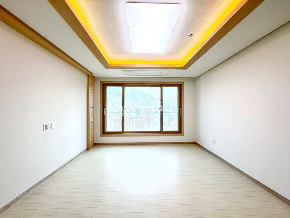 경기 안양만안구 안양동 단 20세대, 5층 신축 3룸의 여유로움, 안양역 7분 거리에 담다. 분양 매물번호 13667 사진 1