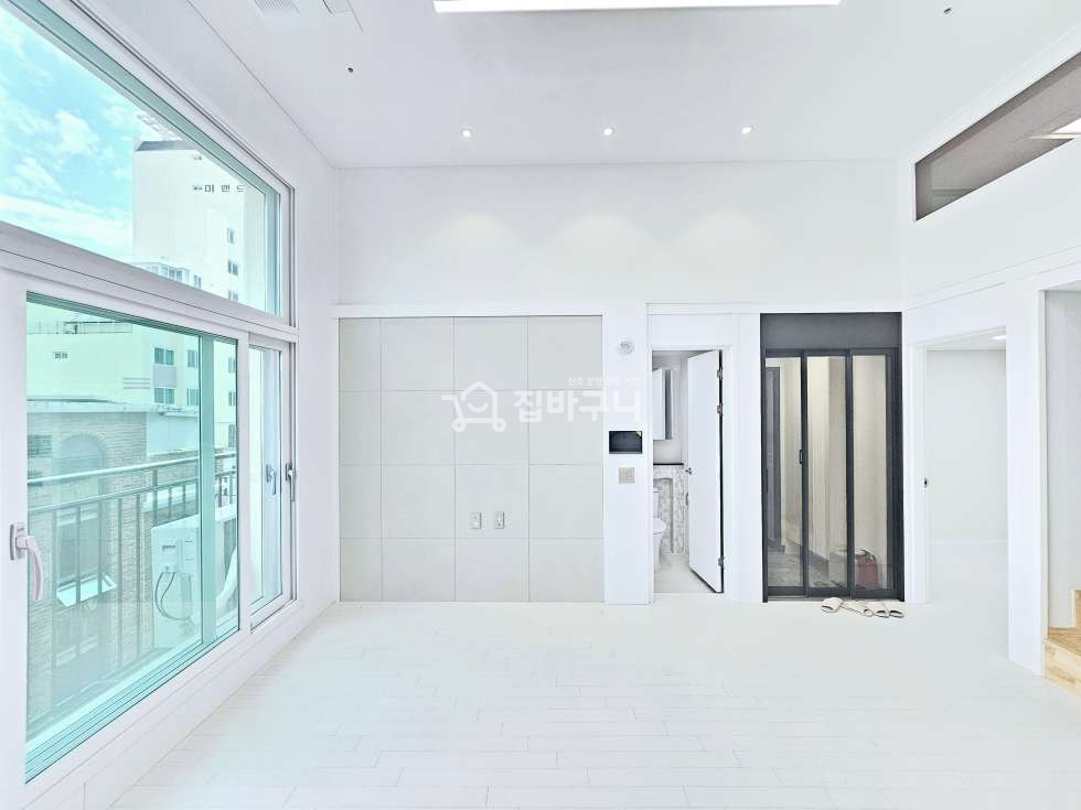 서울 은평구 역촌동 불광천 바로 앞, 응암역 생활권 프리미엄 학군 신축 빌라 복층 분양 매물번호 13651 사진 2