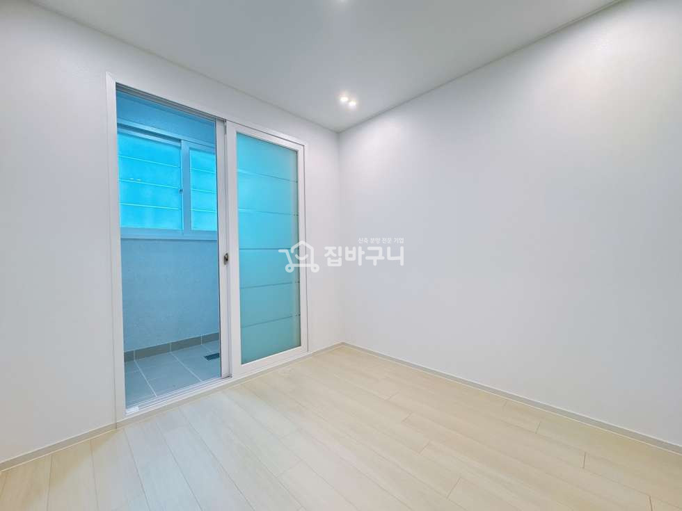경기 수원장안구 영화동 스타필드 가까운 고급형 테라스 하우스, 수원 쓰리룸 신축 빌라 ★ 분양 매물번호 13650 사진 10