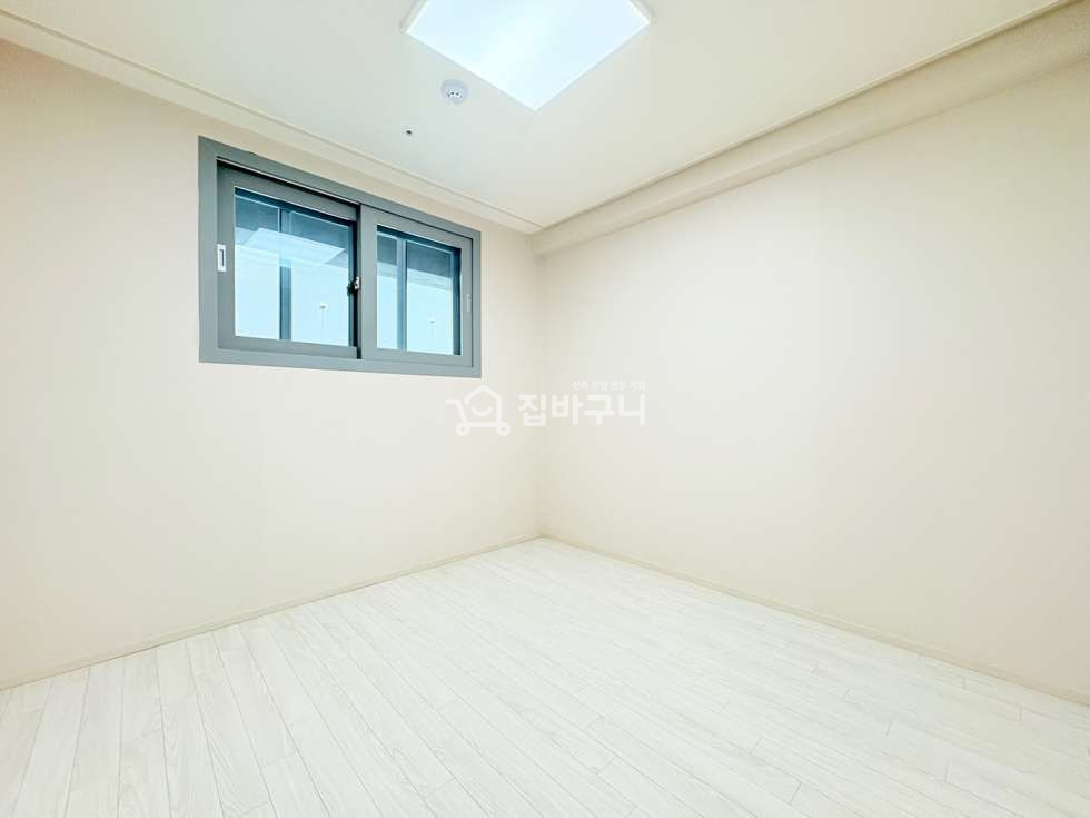 경기 안양동안구 관양동 이마트 인접! 생활·교육·교통 3박자 갖춘 관양동 신축 쓰리룸 아파트 분양 매물번호 13639 사진 10