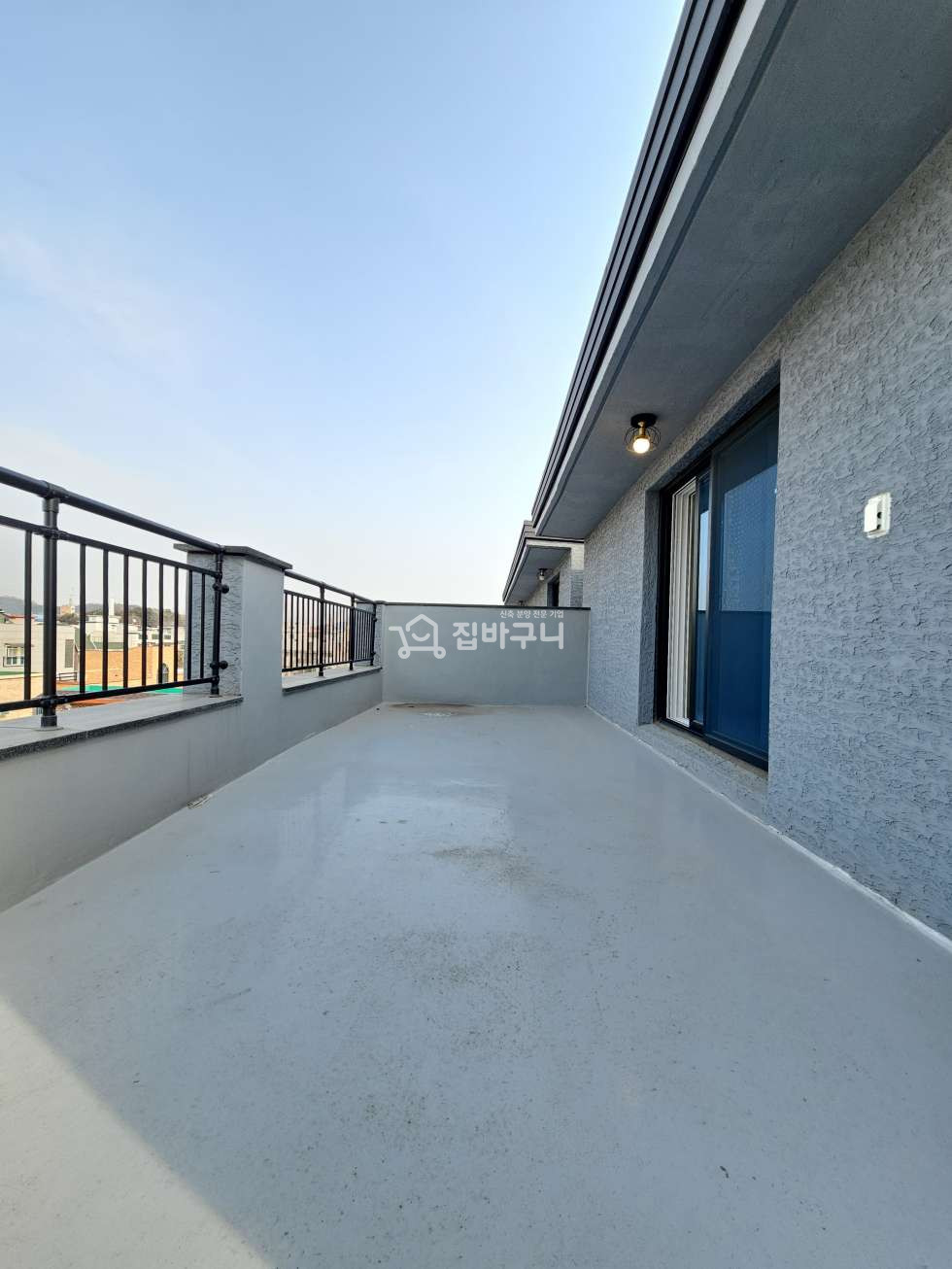 경기 안산상록구 본오동 야외테라스가 2개! 안산 신축 빌라 복층 3룸 구조 집★ 분양 매물번호 14050 사진 1